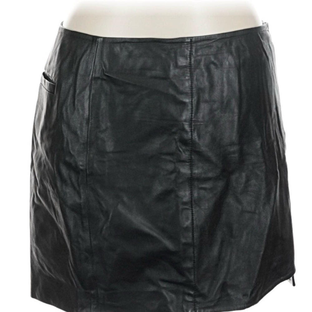 Leith Black Mini Leather Skirt